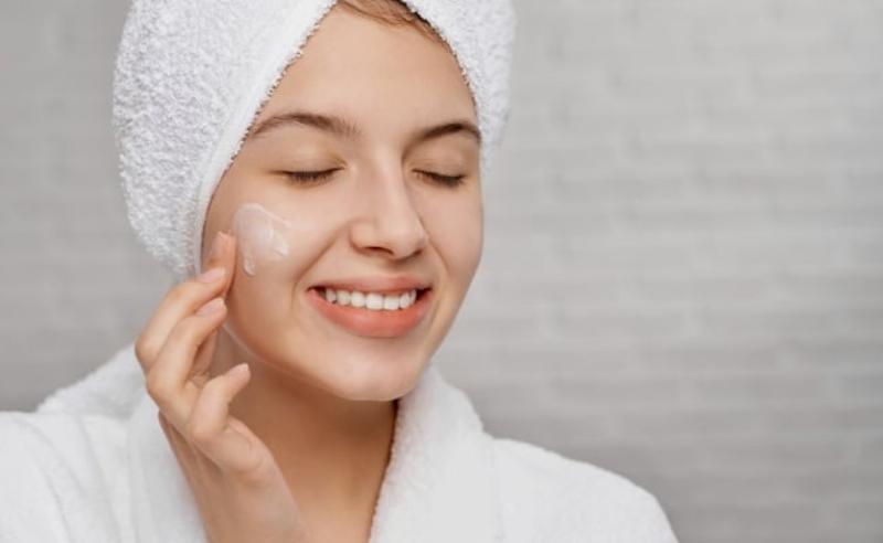 AHA Có Tác Dụng Gì? Góc Nhìn Toàn Diện Từ Nha Khoa Bảo Anh